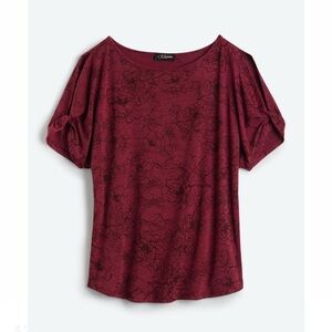 NWT Colette Romey Cold Shoulder Knit Tee